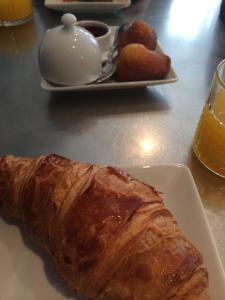 The Flawless Croissant.