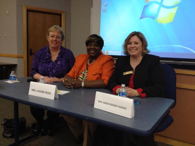 390178_518591198182232_1931366187_n